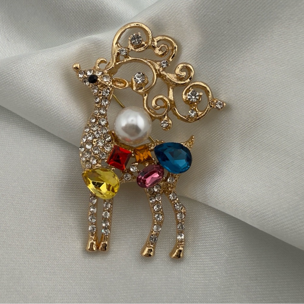 Betsey Johnson Elegant Gold Reindeer Brooch with Multicolor Gems